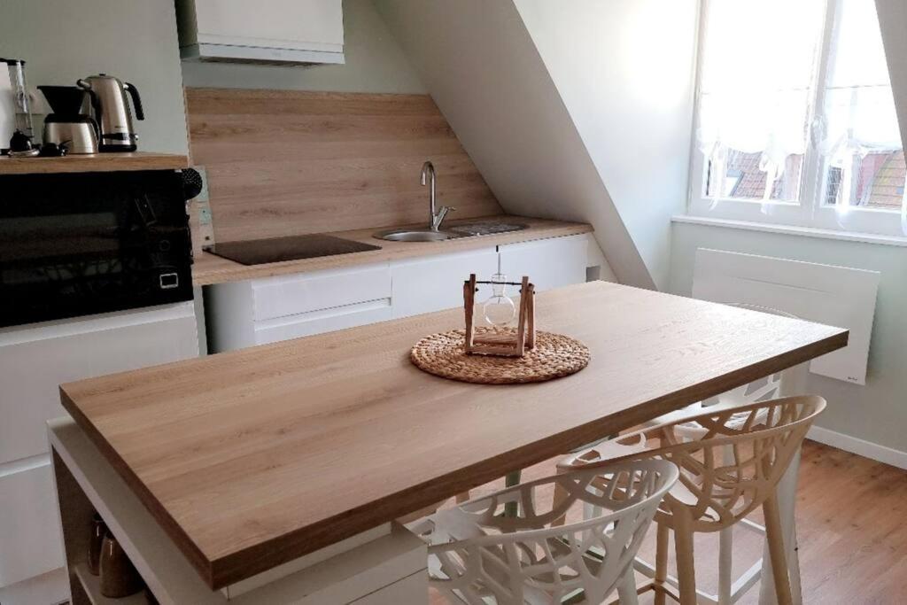 La Douce'Heurt Apartment เลอปอร์เตล ภายนอก รูปภาพ